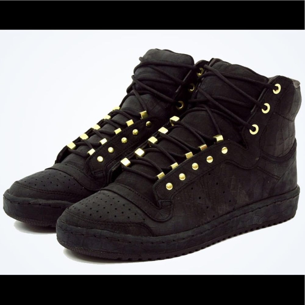 Adidas x 2 chainz